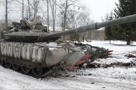 随俄乌战争浅议苏式坦克发展（4）T-80主战坦克型号一览图片