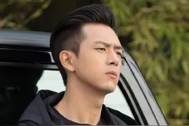 演员李现疑似恋情曝光，据透露女方离异且带娃，网友直呼离谱图片