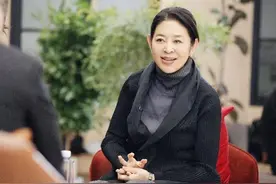 杨亚洲：娶了情路坎坷的倪萍，对继子视如己出，对亲儿子避而不谈图片
