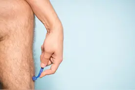 女生长胡子、毛毛多，与哪些因素有关？2个方法告别体毛烦恼图片