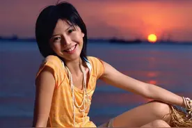 22岁击败周杰伦拿下奖杯，24岁登央视春晚！她却成了冷门歌手？图片