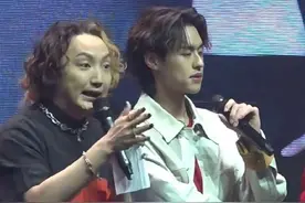 香港主持歧视内地被解雇，身份曝光：印尼混血、穿女装疑是同性恋图片