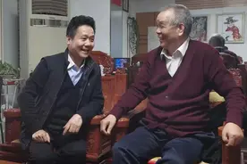 观陕西人民诗人词作家党永庵与秦腔艺术家李小锋合影联 文/李景宁图片