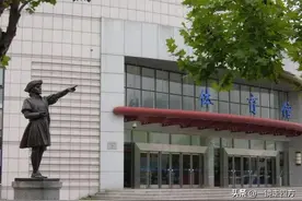 航海家的摇篮——大连海事大学图片