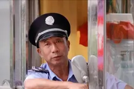 聘用70岁以上的老人做门卫符合劳动法吗？图片