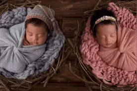 山东女子头胎满月又生二胎，双胞胎间隔一个月，医生：真没见过图片