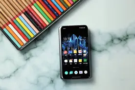 文本输入新体验，OPPO Find N：将屏幕弯折进行打字你见过吗？图片