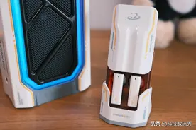 星际战舰、未来美学，魅族PANDAER×猫王XOG白金星舟蓝牙耳机测评图片