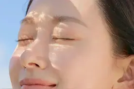 精华液使用误区大科普：肌肤受损后果很严重！别再傻傻护肤了图片