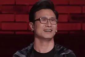 汪峰演唱会惨淡：票都没卖完，路人免费进，打算让章子怡饿肚子吗图片