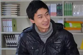 知识改变命运，清华寒门学子高颜值女友曝光，却出现不同的声音图片