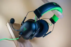 听声辨位一触即发—雷蛇旋风黑鲨V2电竞游戏耳机体验图片