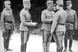 从剧照看清末新军军服：沙俄、德国和英国元素还有意大利和奥匈？图片