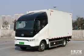 续航200公里+18方大货箱，比亚迪T5电动轻卡够科幻图片