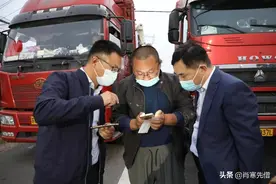 我，开了27年大卡车，过了50岁，害怕上车，每次都担心怕回不来图片