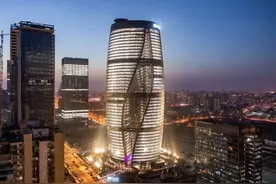 【我们这十年】奋斗打造城市精品，匠心筑就发展名片图片