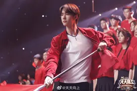 王一博与乐华续约至2026年，细数在乐华这些年他取得的影视成就图片