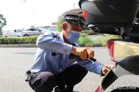 江苏苏州：你的“电瓶车”上牌了吗？图片
