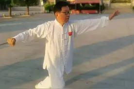 南安这位古稀老人成“教头”，免费传授太极拳图片