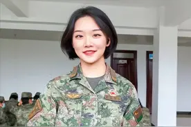 受到上级首长一致表扬！她考入上海名校，服役解放军，成“超飒女兵”！图片