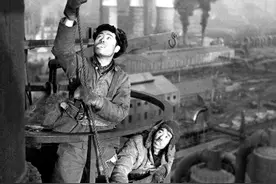 主席赴苏拜寿：用2万斤山东白菜大葱萝卜梨，从苏联换来三大工程图片