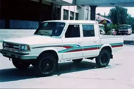 中国皮卡发展史：既能载人又能拉货，为什么在国内不受欢迎？图片