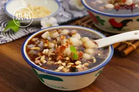 夏季火爆全国的冰汤圆 自己做的小料随意加 一次能吃三大碗图片