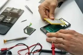 买手机究竟能不能从网上买？真的存在电商版手机吗？你一看便知图片