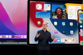 为何iOS相册、日历也能有垃圾广告？万万没想到图片