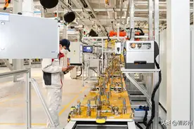 张家港一季度新能源汽车出口同比增长9.5倍图片