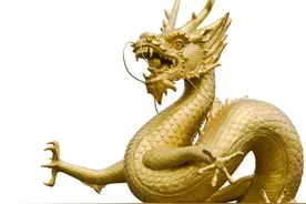 龙的原型是什么？真相：哺乳动物胚胎，证据：新石器时代玉器造型图片