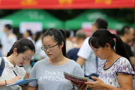 高考上不了本科，看看这三条选择，前两条更有利图片