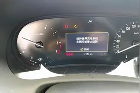 这辆别克跑两千公里就“趴窝” 维修次数成争议焦点图片