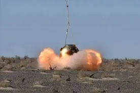 技不如人？神舟十七着陆瞬间冒火光：烟尘滚滚，美国飞船为何不会图片