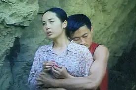 老财主5000元娶个俏媳妇，不料却悔恨终身，结局戳心的电影图片