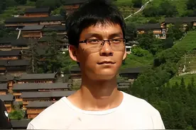 高考钉子户复读14年，一封退档书揭开“一生都是牛马”的底层困境图片