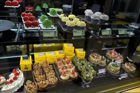 继茶饮后，烘焙又成商场引流利器图片