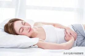 我今年30岁，没发生过性关系，私处却总湿湿的，好像豆腐渣图片