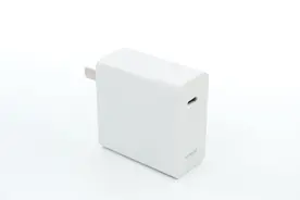 MagicBook 14 笔记本原配充电器，65W PD快充，荣耀65W充电器评测图片