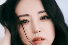 董璇，精致典雅的知性美女，清新脱俗的外形，成熟韵味十足图片