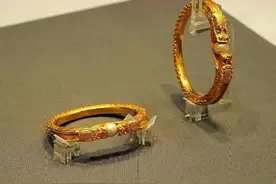 左金右银不吉利吗？金银手链如何正确佩戴？ 让我们找出真相图片