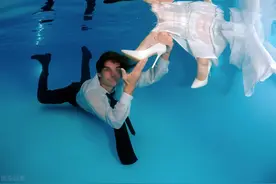 离婚后带着孩子的男人，后面过得怎样？听听这些过来人怎样说图片