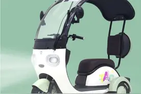 台铃推出新一代小三轮，标配多功能遮阳棚，遮风挡雨，可接娃代步图片