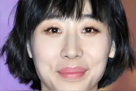 一尿成名！和张译撞脸的她，婚内出轨丈夫兄弟，拿演技当遮羞布！图片