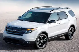 途昂终结者亮相！轴距小3米，福特探险者正式进店图片