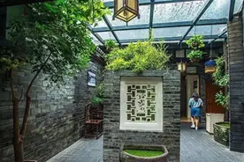 农村丢弃的“老石器”，却成了有钱人的“珍品”，售价还不便宜！图片