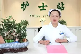 医院里的护士服装有好几种颜色，其实这并不仅仅是情感色彩的事图片