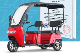 爱玛推出这2款电动小三轮，不要驾驶证，适合70岁以上老年人代步图片