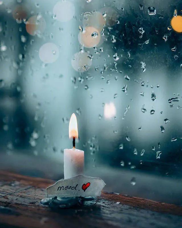 心碎一地的伤感语录,深情扎心,触碰泪点