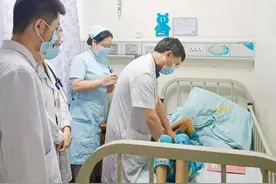 医患共述：这些年，我们一起战“克罗恩病”图片